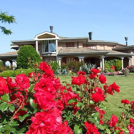Villa Giusy B&B Чезена Экстерьер фото